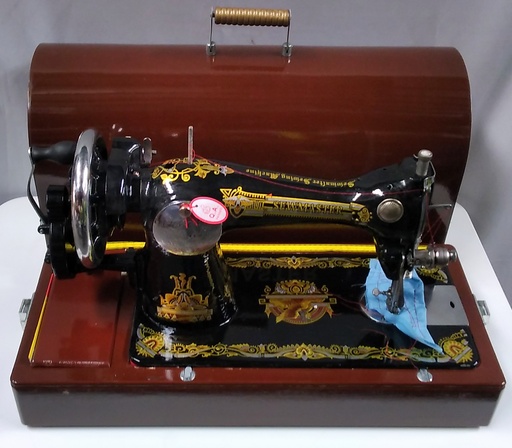 [MA0506] Sewing Machine S/Master (Wdn Cover)